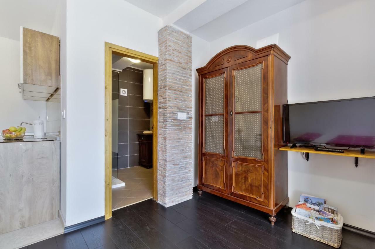 Apartmani Anna Umag Bagian luar foto