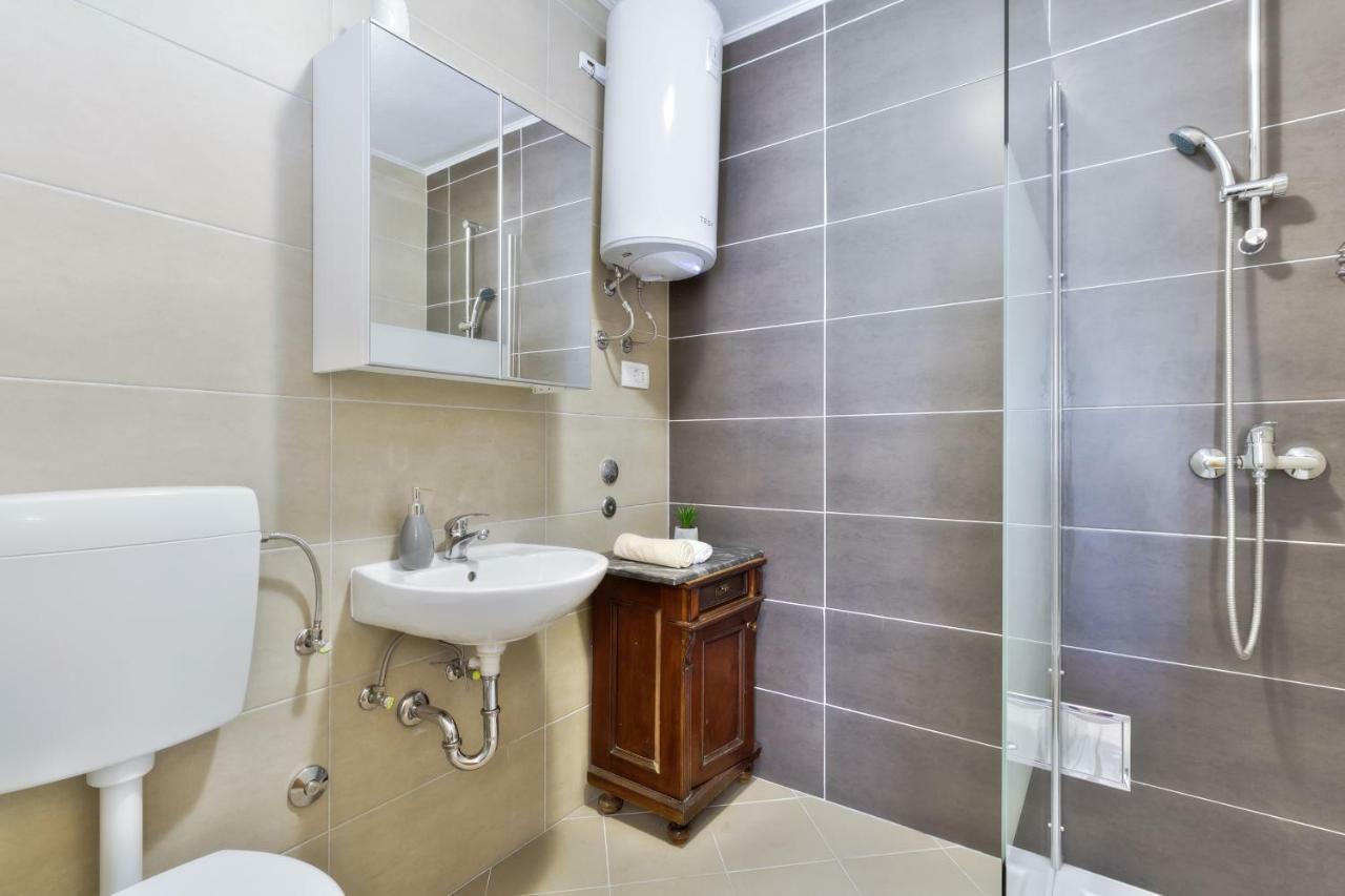Apartmani Anna Umag Bagian luar foto