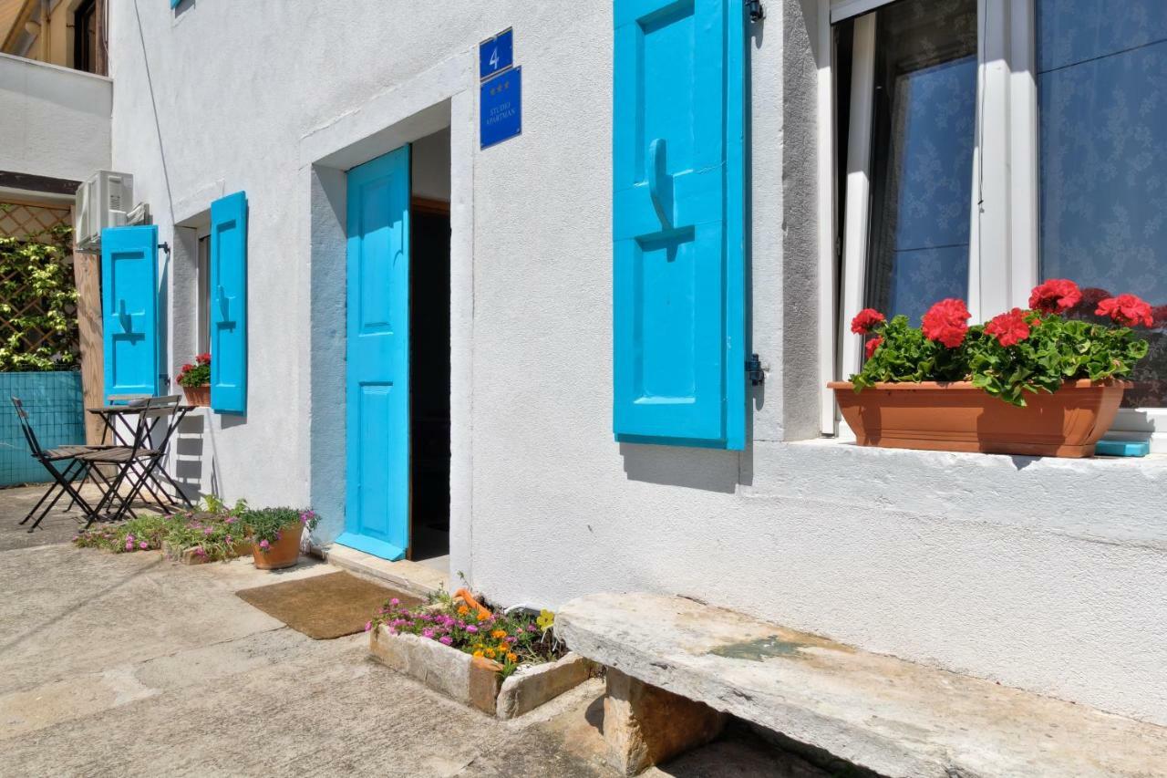 Apartmani Anna Umag Bagian luar foto